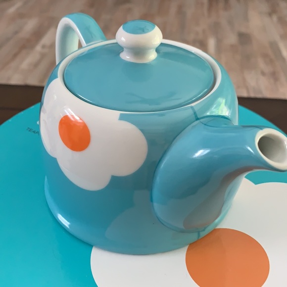 Porcelain Teapot Blue Daisy Collection - Picture 4 of 9